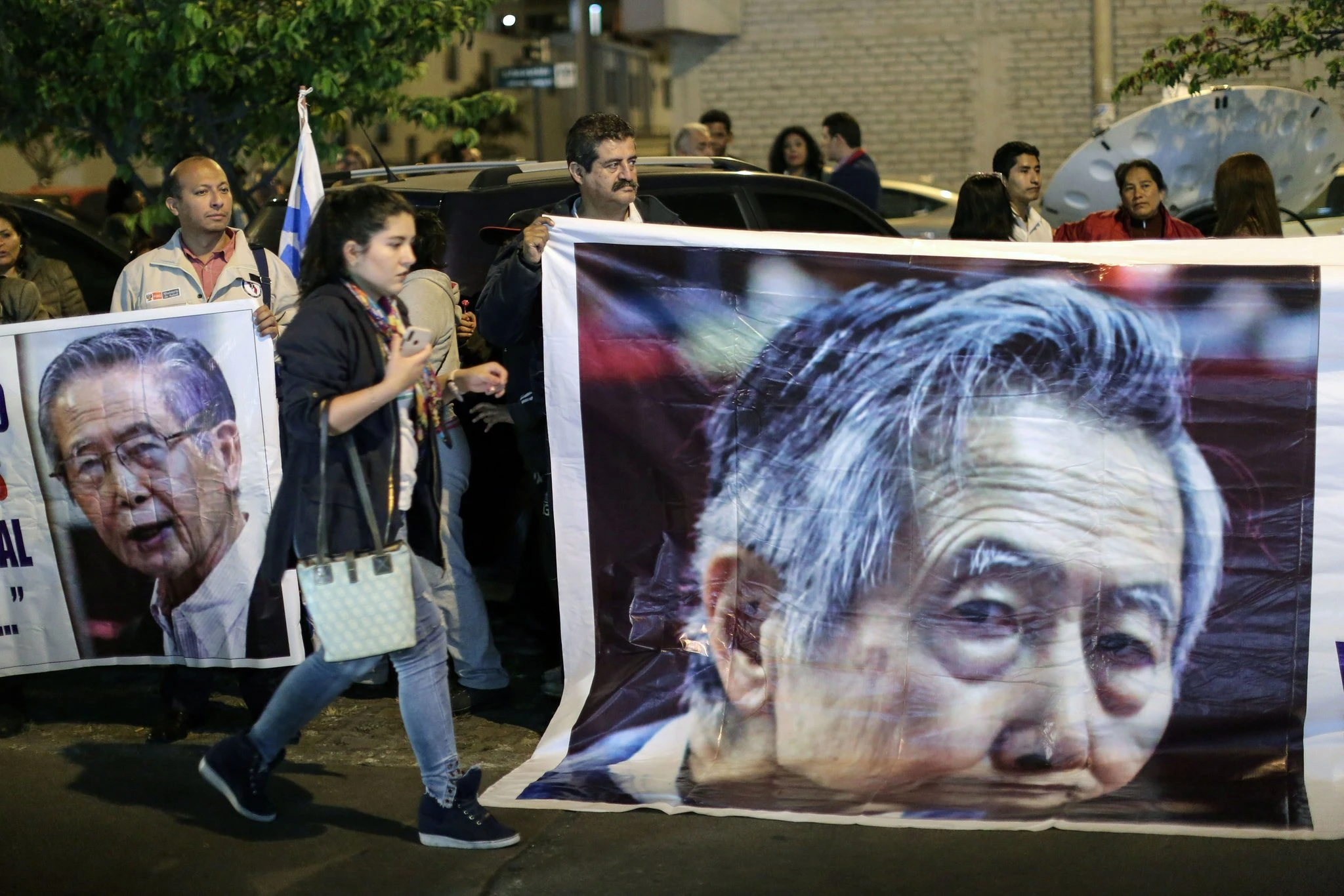Multitudinaria despedida a Alberto Fujimori en Lima, Perú