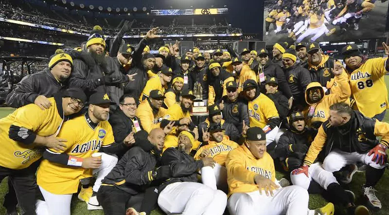 Titanes del Caribe: Las Aguilas dejan tendido en el terreno a los Tigres del Licey 3 carreras a 2