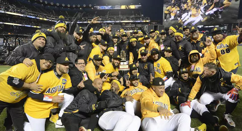 Titanes del Caribe: Las Aguilas dejan tendido en el terreno a los Tigres del Licey 3 carreras a 2
