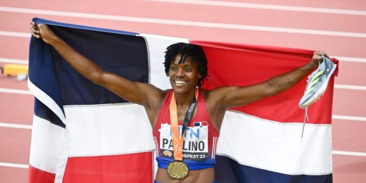 Marileidy Paulino logra doble victoria dorada en el Grand Slam Track Miami 2025 y consolida su dominio en el atletismo internacional