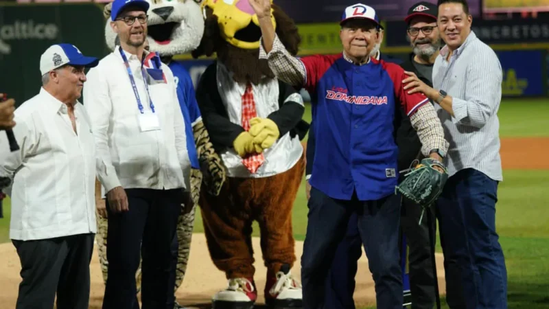 “Licey honra a Juan Marichal, lanza primera bola”